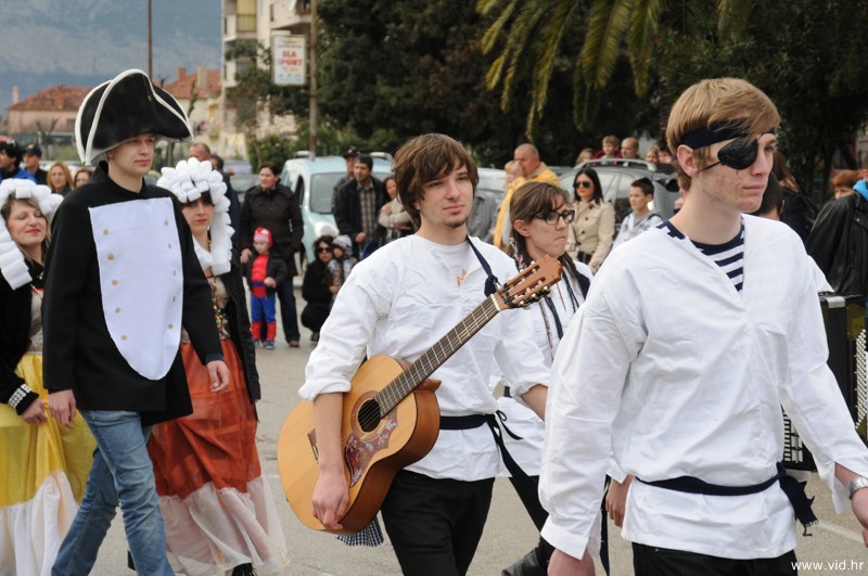 Povorka-mackare_Metkovic (14)